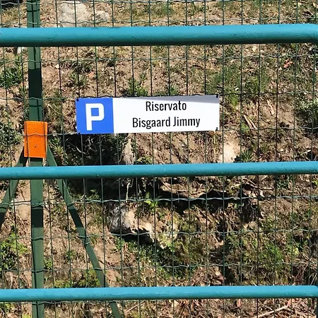 Lejlighed I Bassola Med Gratis Parkering Apartmán *